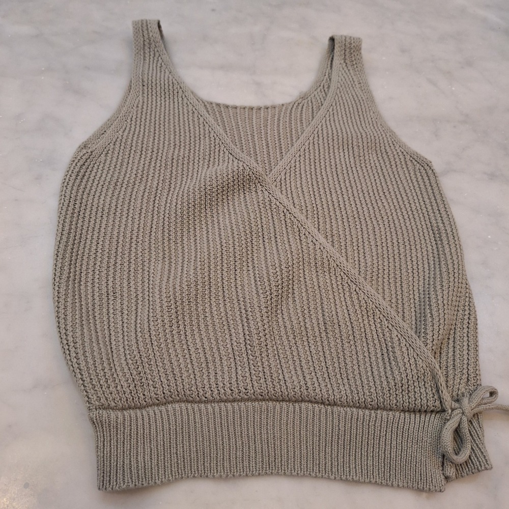 Moon & Madison Chunky Knit Tank Top Wom L Lt Olive Faux Wrap Ribbed Sweater Vest